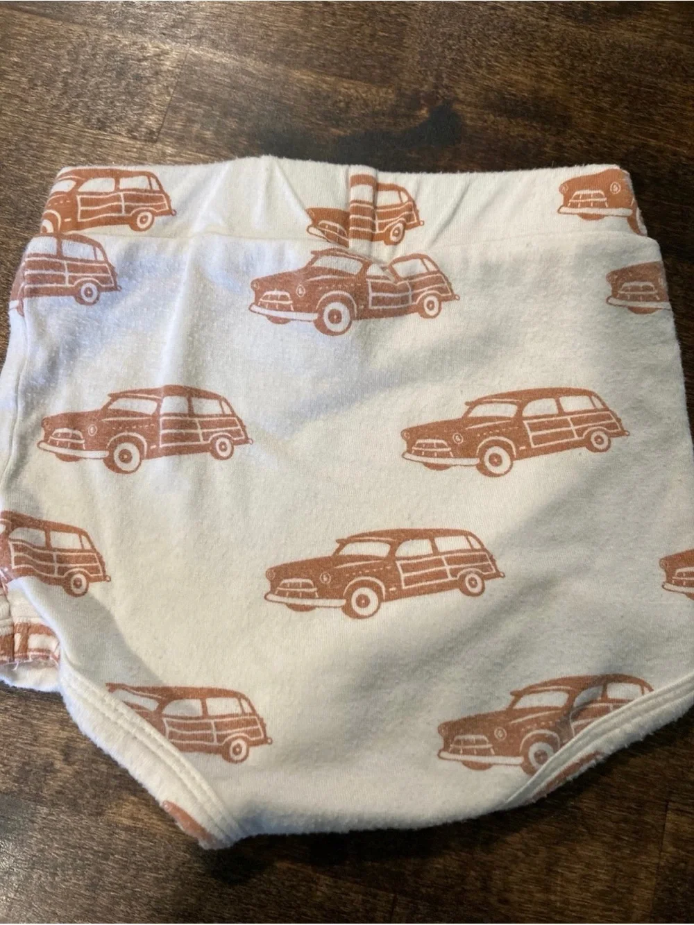 Kate Quinn cinnamon car print bummy in size 3-6 month